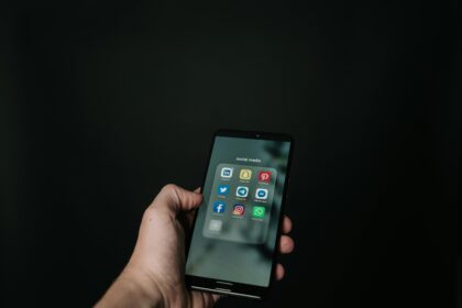 Social Media Stuff Embedtree