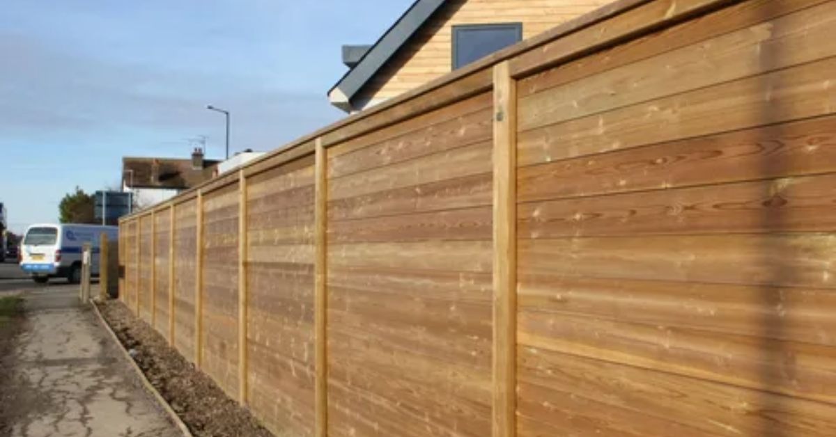 How Acoustic Fencing Can Improve Privacy and Peace in Your Outdoor Space