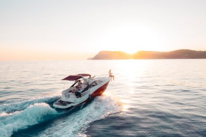 How to configure a yacht?