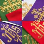Order Your Christmas Chasuble Now: Beat the Holiday Rush!